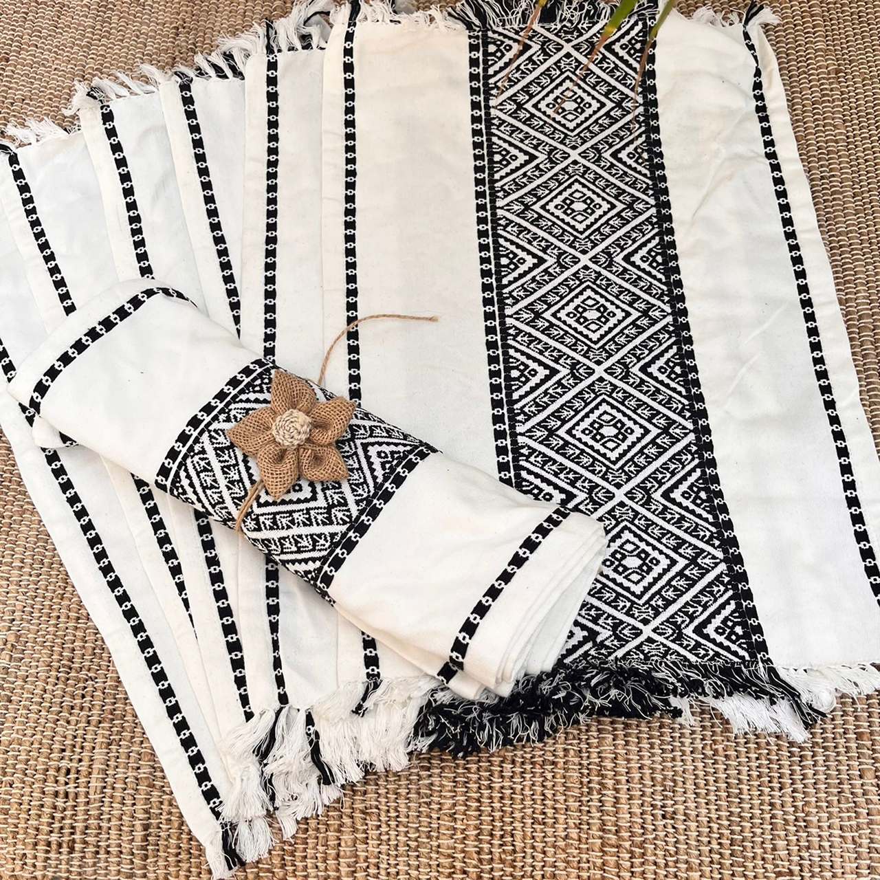 Cotton table runner I